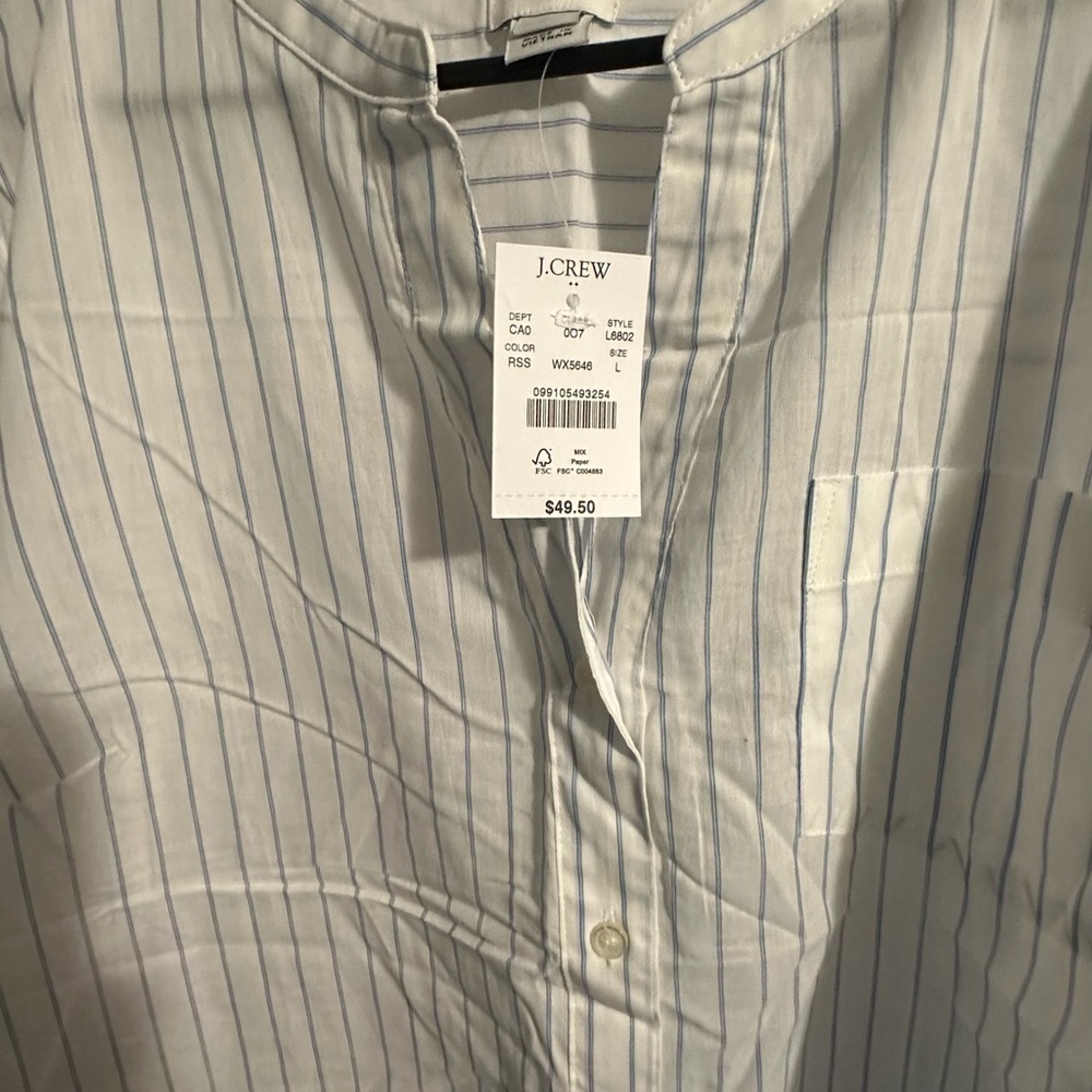 J Crew short sleeve button down v neck tie front top - Picture 2 of 8